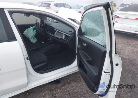 2023 Kia Rio S из США, поврежденный, VIN 3KPA24AD4PE582385